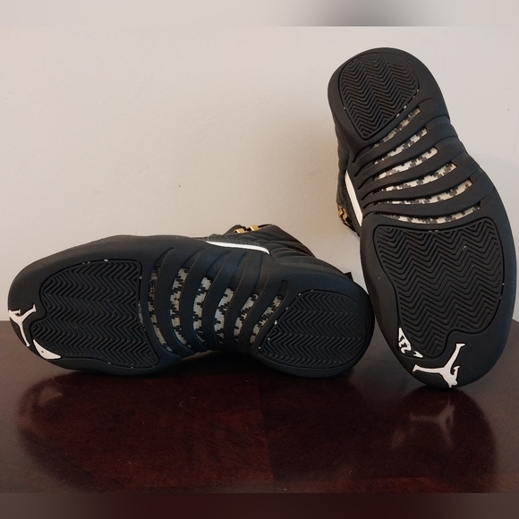 Nike Air Jordan 12 Retro The Master 2016 Size 9.5 - Picture 6 of 7